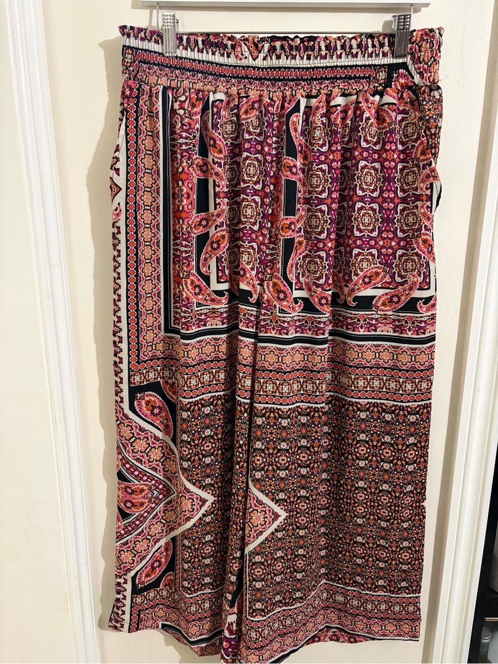 Rose & Olive Wide-Leg Jumpsuit Pants in Multicolor Paisley
